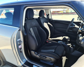Mini Cooper SE bil elbil interior 2 | Bilscenen Esbjerg | Autoriseret Kia & Hyundai værksted