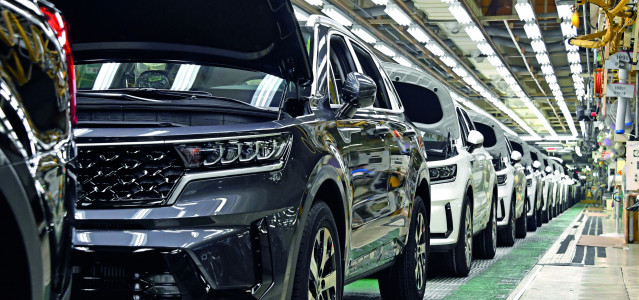Kia Sorento production line produktion | Bilscenen Esbjerg | Autoriseret Kia & Hyundai værksted